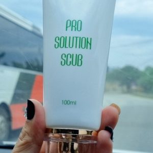 Sữa rửa mặt sạch sâu Queen Beauty sạch sâu chính hãng