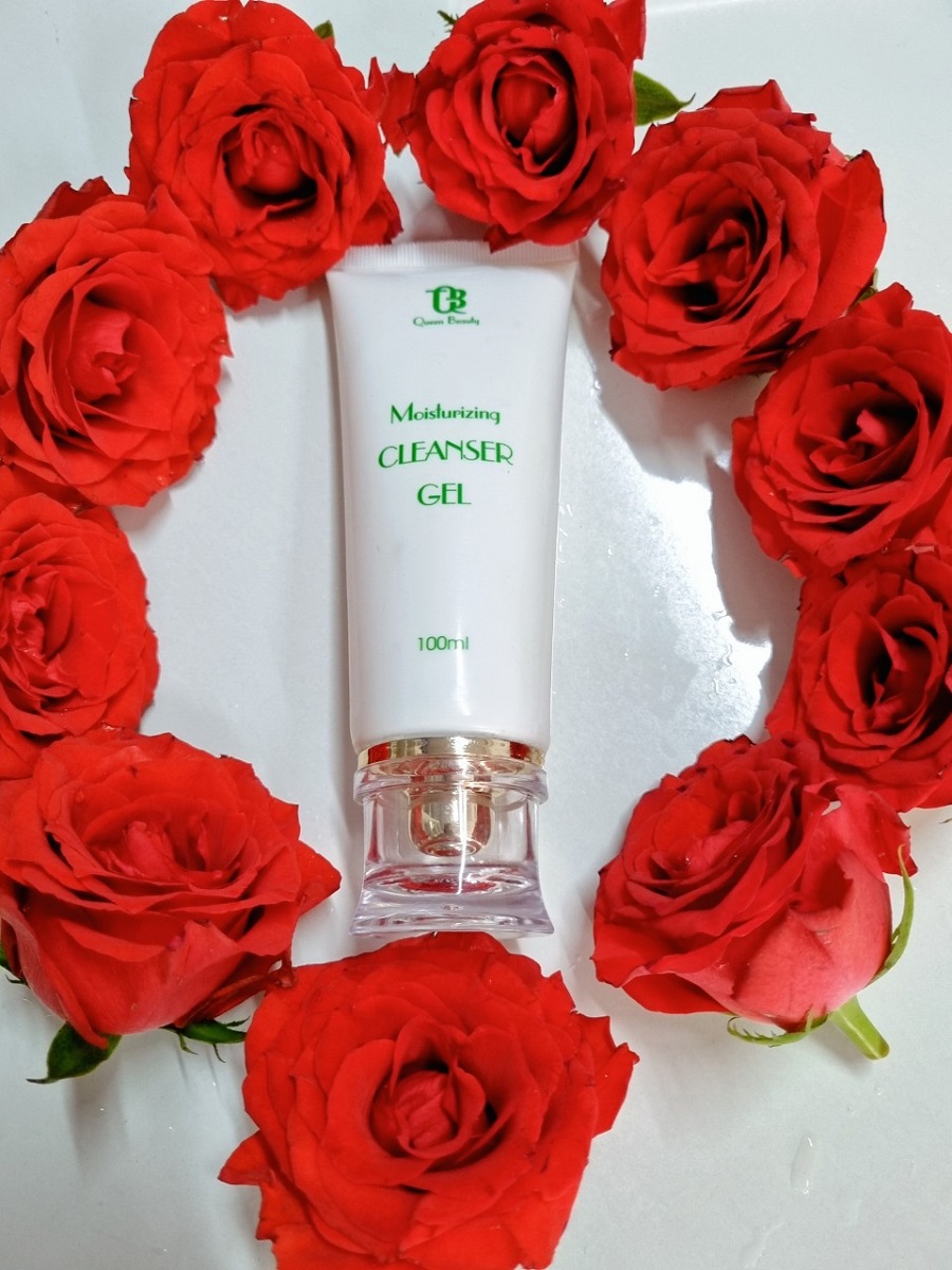 Sữa rửa mặt sạch sâu Queen Beauty sạch sâu chính hãng 2 Sữa rửa mặt sạch sâu Queen Beauty sạch sâu chính hãng